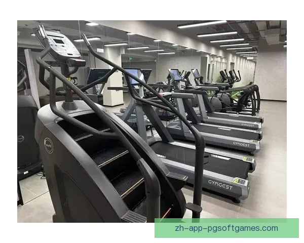 未来健身赛事胜负预测：赛场风云，谁能笑到最后？